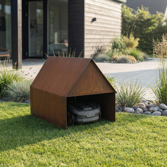 Unterstellplatz für Mährobotern mit Satteldach