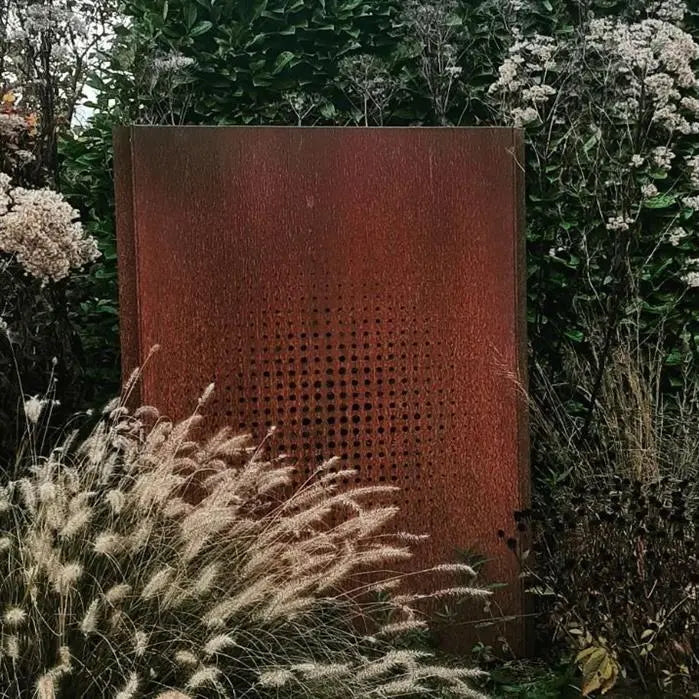 Cortenstahlzaun mit Ausschnitt: Abstrakt 4