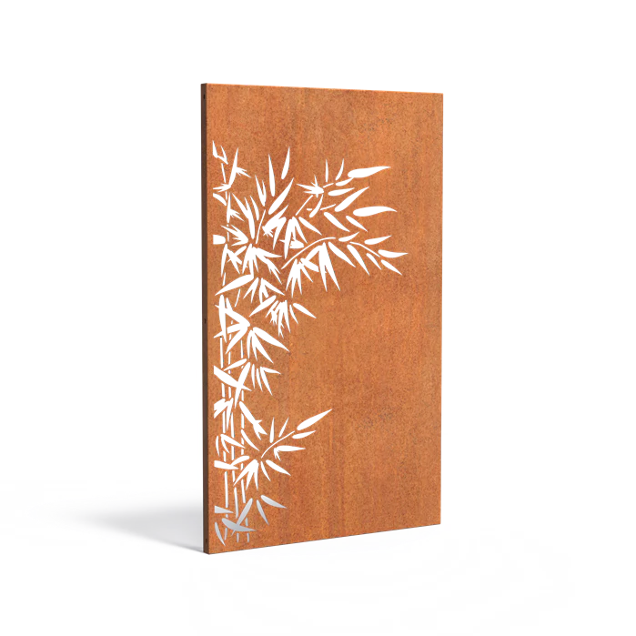 Cortenstahlzaun mit Ausschnitt: Bambus