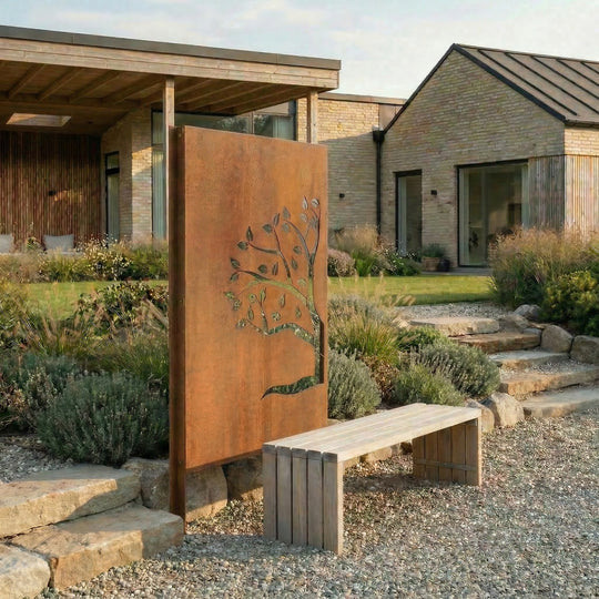 Cortenstahlzaun mit Ausschnitt: Holz 4