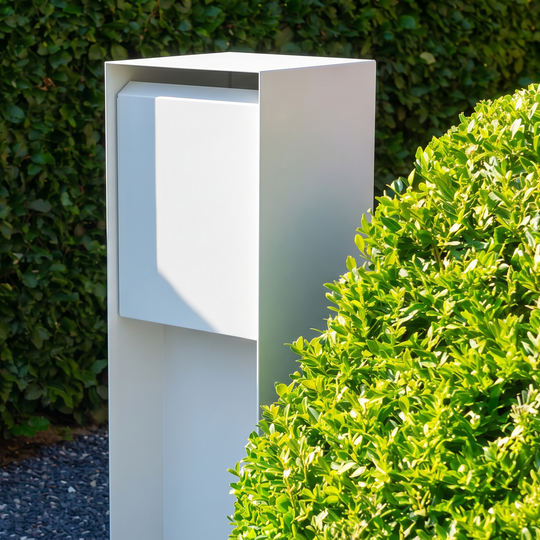 Briefkasten aus lackiertem Stahl - Design Modell